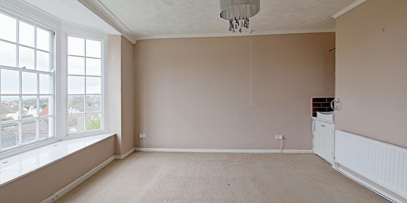 6 Chamberlaine Road, Weymouth, DT4 9EX