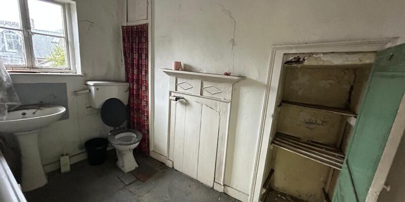 52 & 52a Salisbury Street, Blandford Forum, DT11 7PR