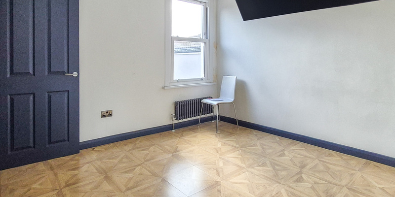 42b Ashville Road, London, E11 4DT