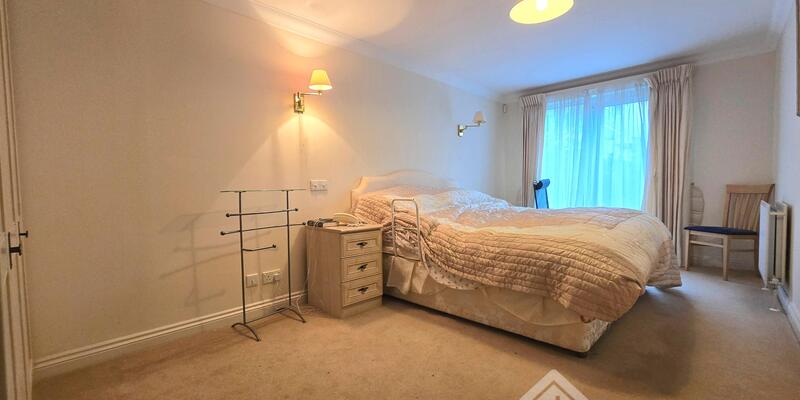 Flat 3 Dunholme Manor, 55 Manor Road, Bournemouth, BH1 3EP