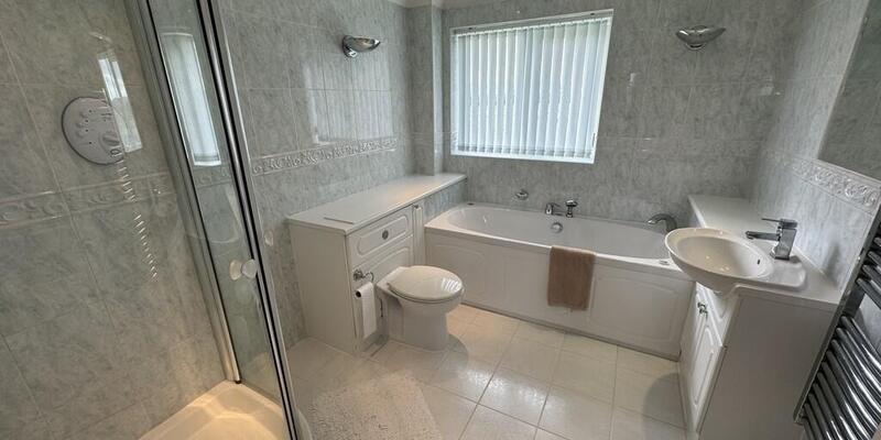 Farmfield House, 20b Hawkeridge, Westbury, BA13 4LA