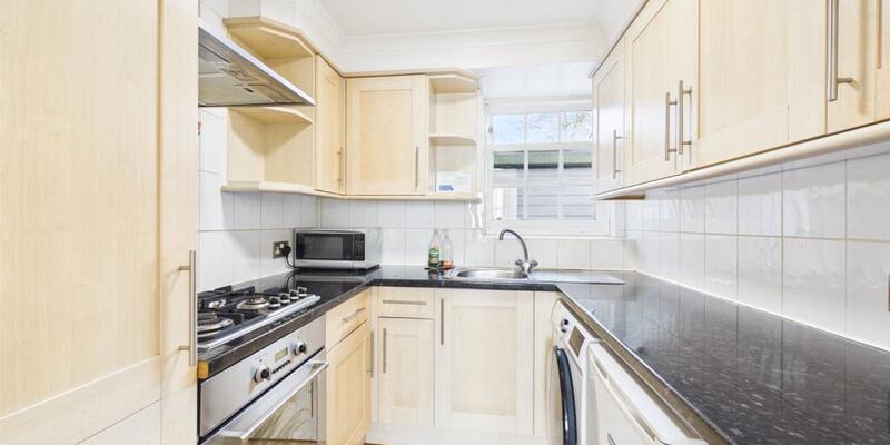 Flat 1, 50 Bridge Street, Christchurch, BH23 1EB