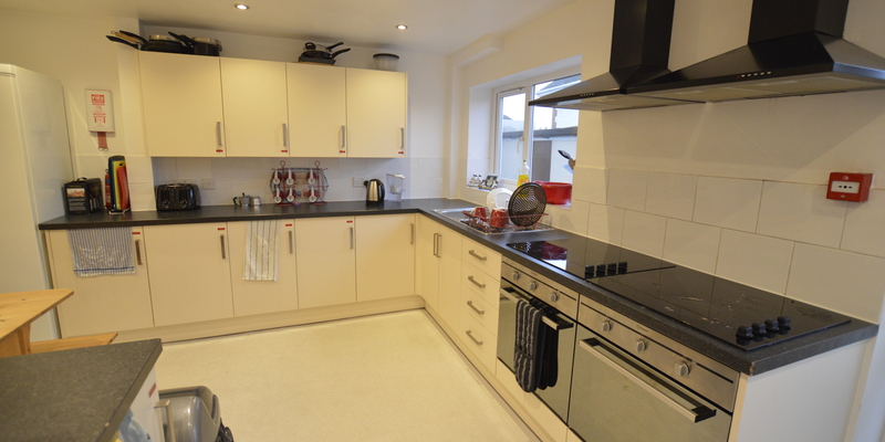 29 Fernside Road, Poole, BH15 2QU