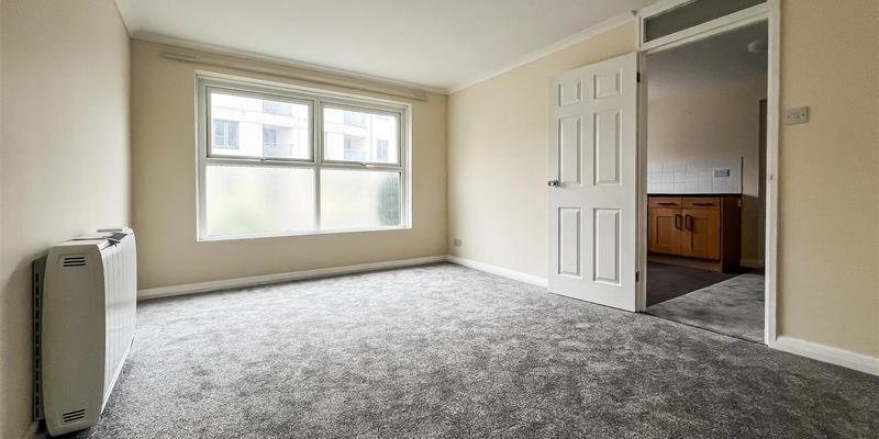 Flat 1 Everell Court, 110 Clarendon Road, Portsmouth, PO4 0SD