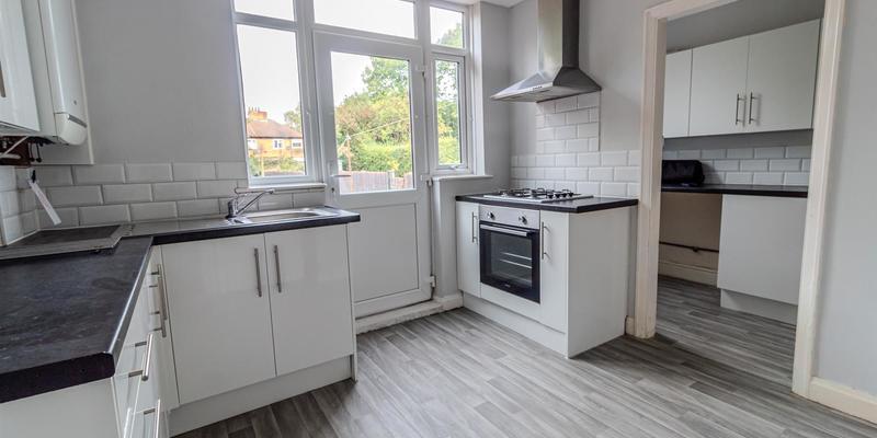 40 Grenville Road, Beeston, Nottingham, NG9 1LN