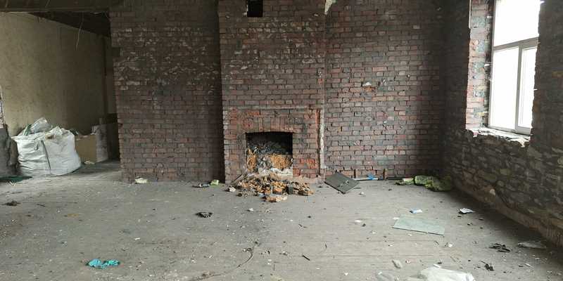 Jubilee Hotel, 1 East Road, Tylorstown, CF43 3HE