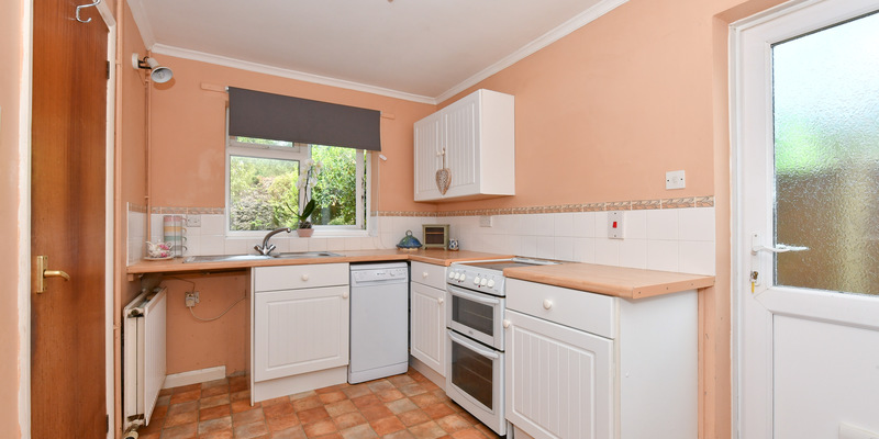 85 Hill Corner Road, Chippenham, SN15 1DR