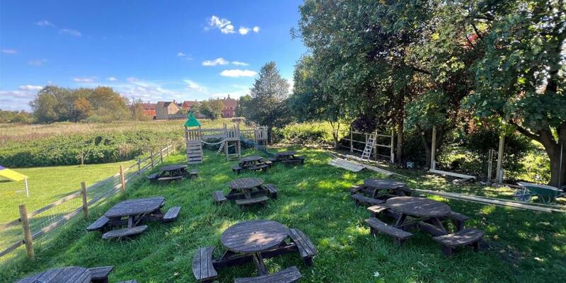 Rockys, Queen Street, Gillingham, SP8 4DZ