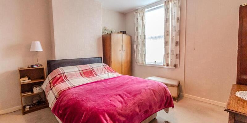 137 Logan Street, Nottingham, NG6 9FX